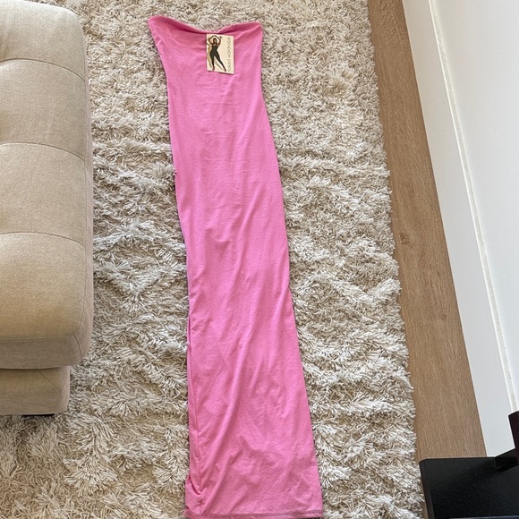NWT Naked Wardrobe Pink Strapless Maxi Dress size s - Picture 1 of 4